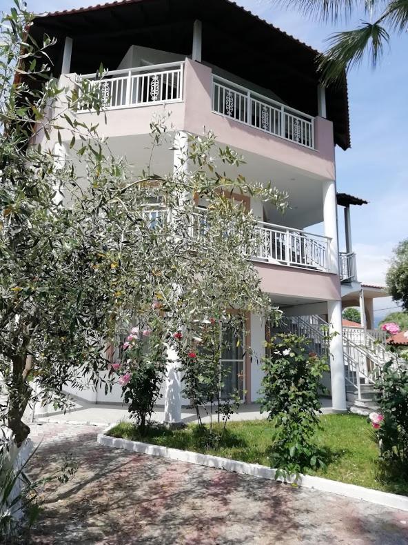 Villa Fotis View Paralia Skotinis Exterior photo